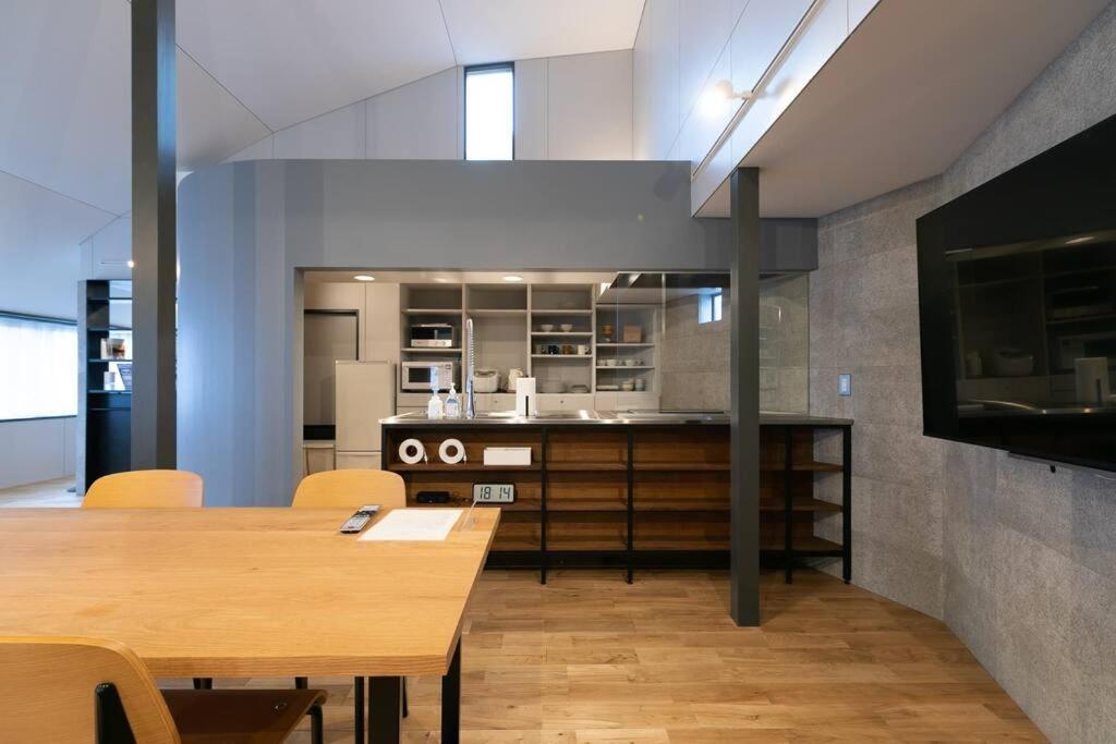 ננאו Social Guest House Neltoko מראה חיצוני תמונה